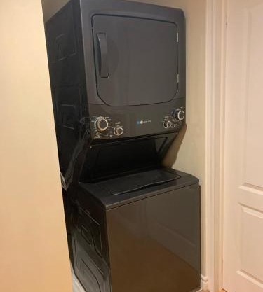 Finished 2 BR Apartment in an Upscale Area of Ajax