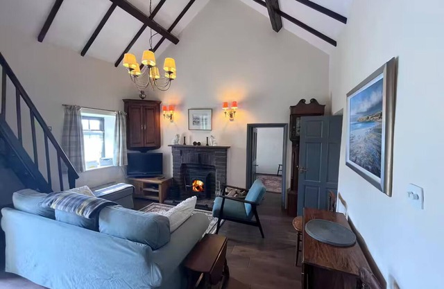 Fisherman’s Cottage by the Beach and Lighthouse