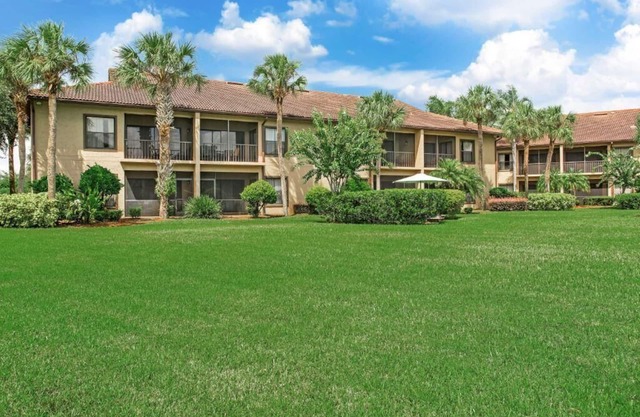 FLASH SALE! Family-Friendly Condo w/Complex Outdoor Pool, WiFi, Playground & More!