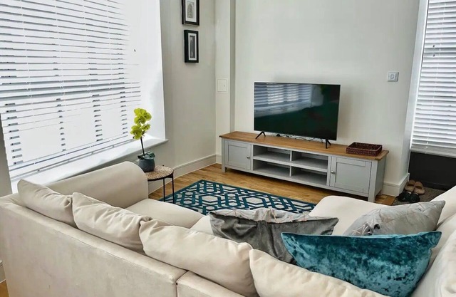 Flat 9, The Barker Building
