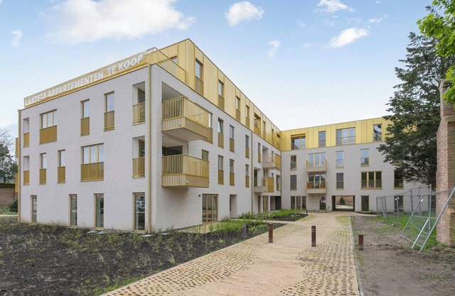 Flat in Blankenberge near the Beach
