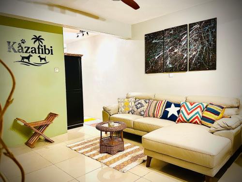 Flic en Flac Beach Escape, Steps to Sea & Balcony Side Sea View