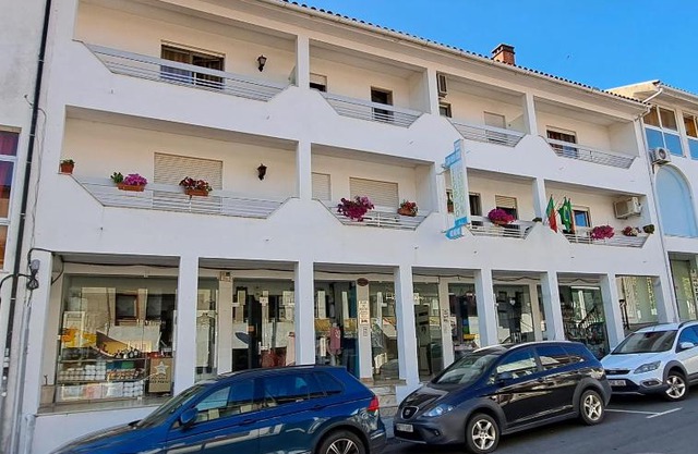 Flor Do Douro - Comércio e Hotelaria, Lda