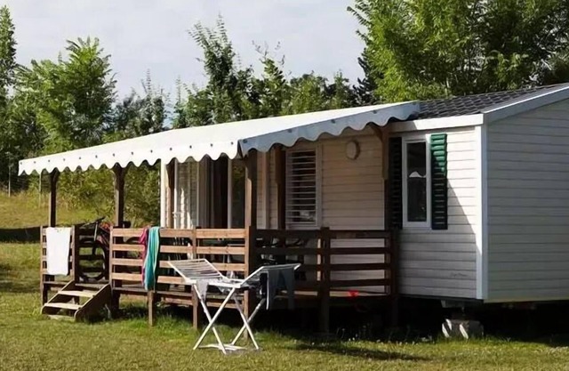 Florence Campsite * - Mobil Home Deluxe Comfort Plus air-conditioned 3 rooms 4/6 people