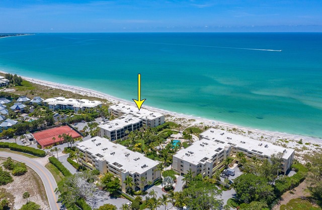 FLORIDA BEACH FRONT GEM!