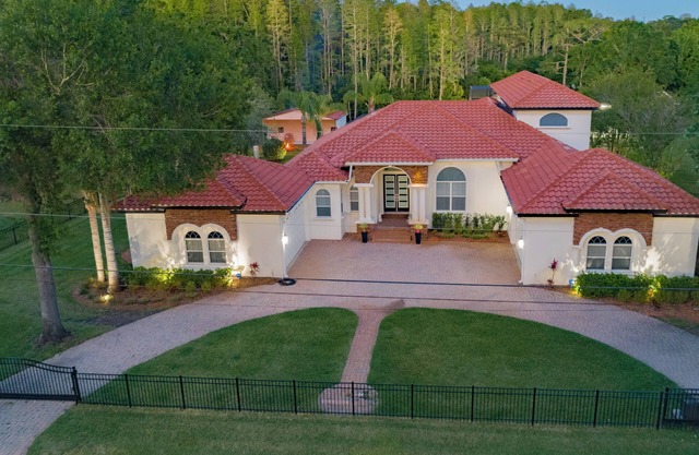 Florida Tennis Vacation Oasis