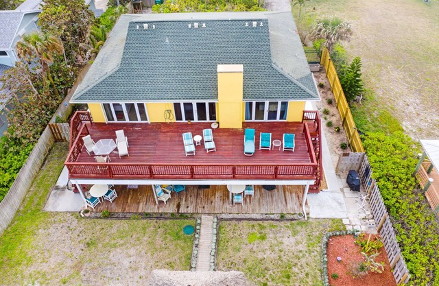 Floridana Beachfront Townhouse North Unit