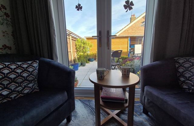 Flower Garden Studio in Sheringham- Cycle Friendly