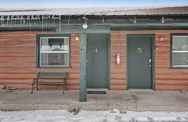 Foothills Lodge 4 - South Fork
