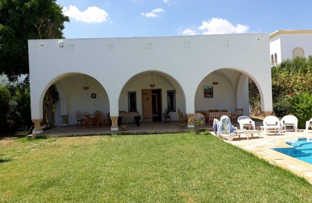 For rent by the year Villa Yasmine Hammamet