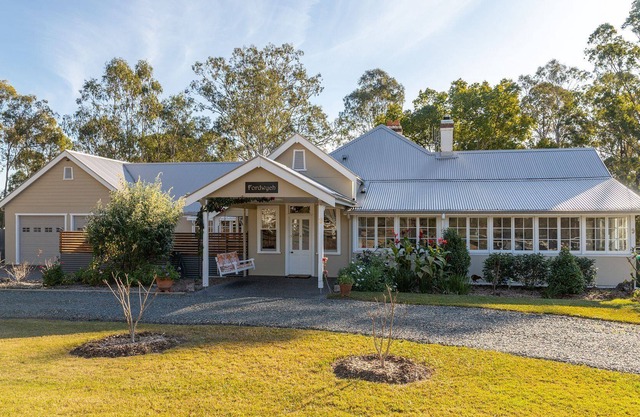 Fordwych in beautiful Nabiac