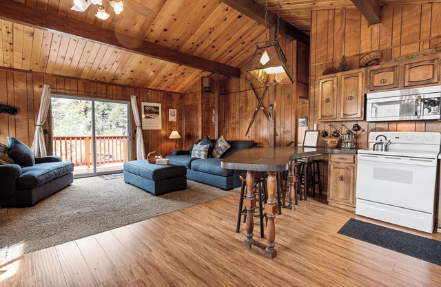 Forest Edge Retreat