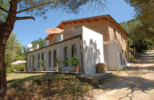 Foresteria 3: Relax in a huge park, heated pool/Jacuzzi, playground, fitness.
