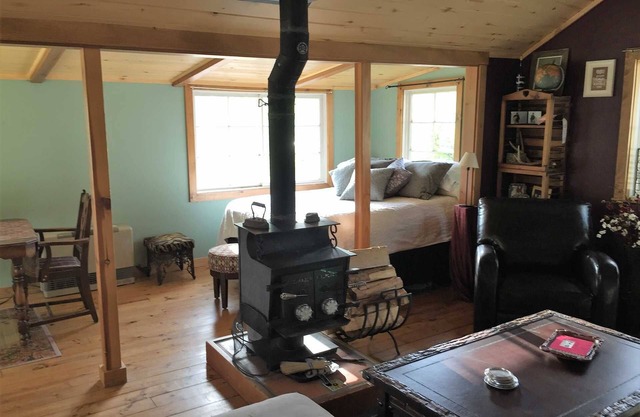 Forget Me Not Cottage - Adorable & Affordable