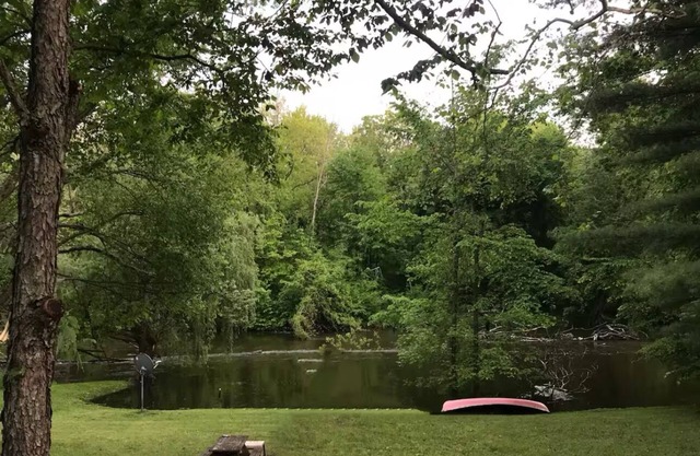 Forget your worries in this private, spacious, and serene duplex!