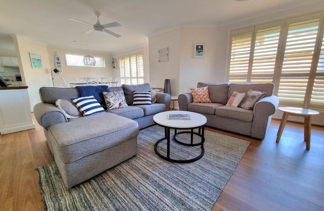 Forster Home Away