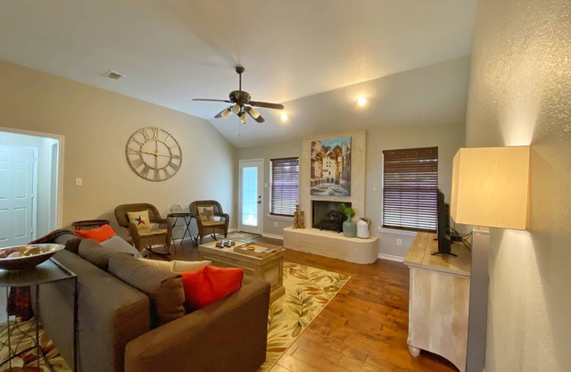 Fortunata Winery Casa Bella Sole Spacious 3BR Home
