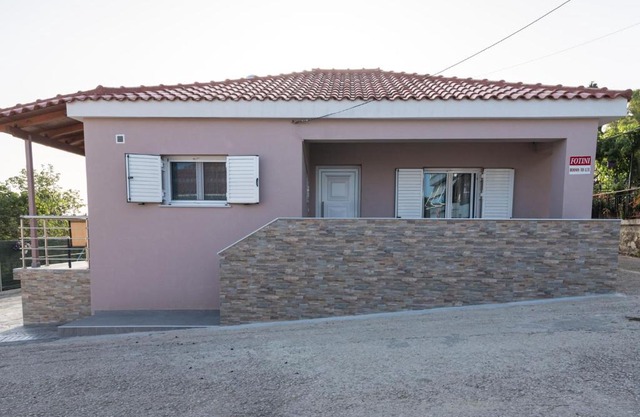 Fotini Apartments