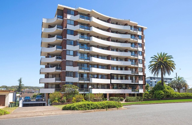 Fountain Court 19 - Close to Town Beach