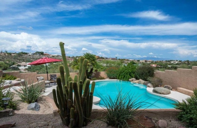 Fountain Hills With Heated Pool and Amazing Views!