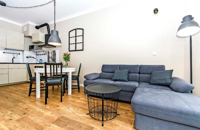 Four - Neptun Park by OneApartments