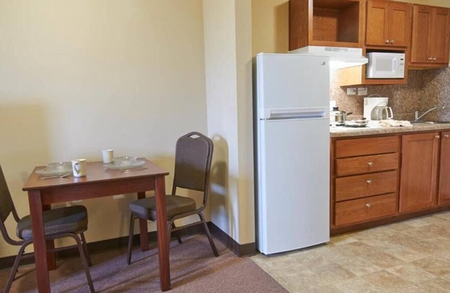 Four Pet-friendly Suites with Fully-equipped Kitchens & Free Parking!