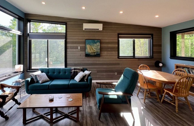 Four season private vacation home