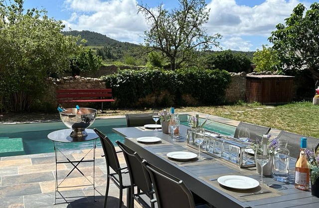 Maison de Famille Avec Piscine