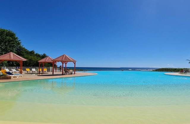 frangipani 543 cove rocks