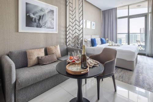 Frank Porter Damac 
