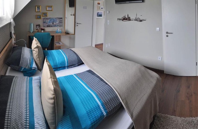 Frankfurt Bed & Breakfast