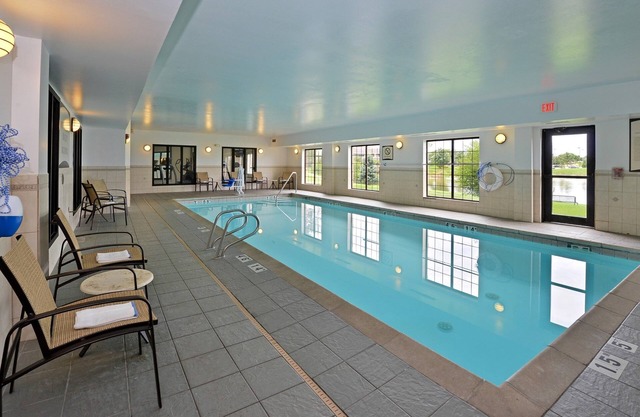 Free Wi-Fi, Indoor Pool and Hot Tub | Free Breakfast + Fireplace