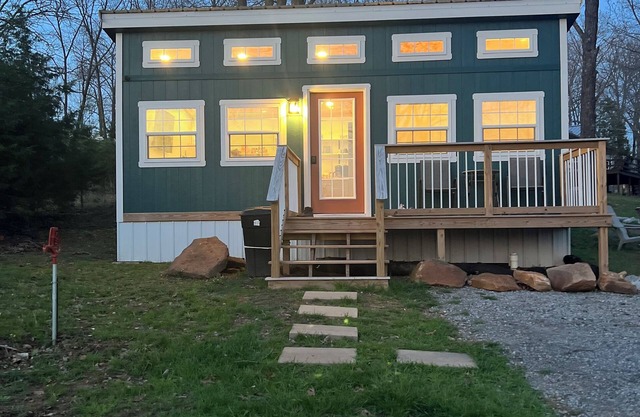 Freedom- Book 1, 2 or 3! Lakeview and pet friendly for a fee