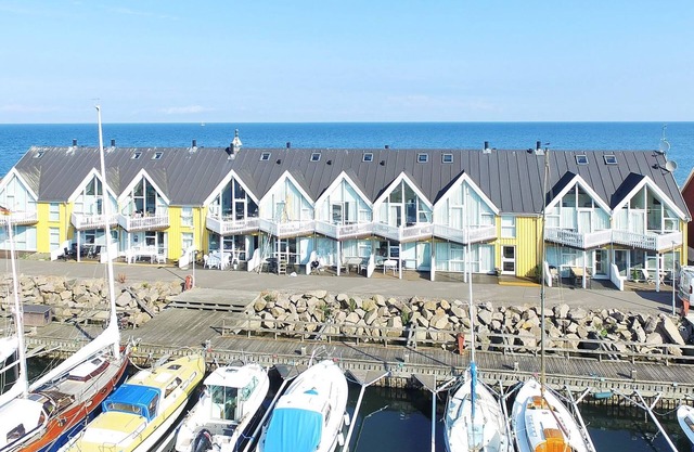 "Frigg" - 10m from the sea by Interhome