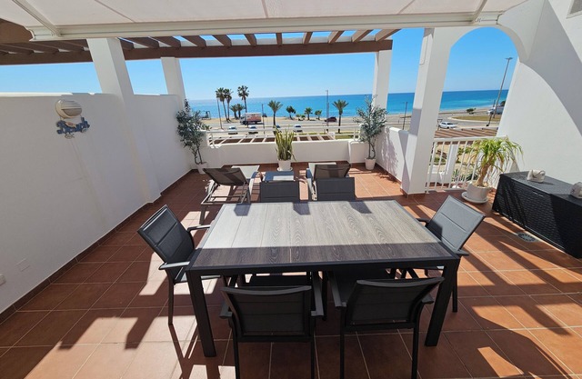 Front Line Apartment with Sea Views, Fibre Internet, Lift & Communal Pool