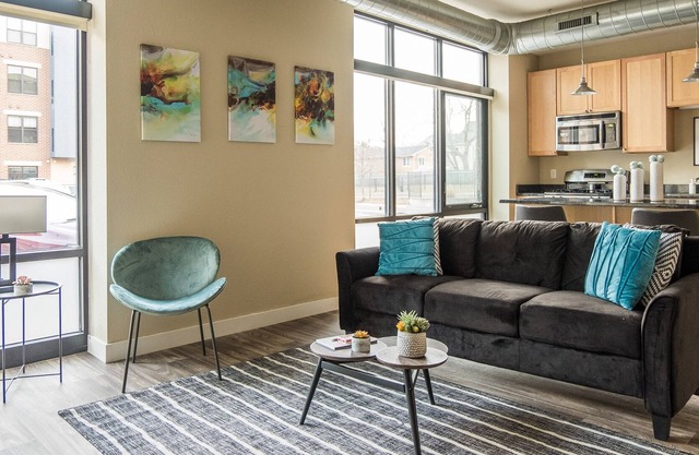 FRONTDESK Minneapolis Grand Apts Downtown