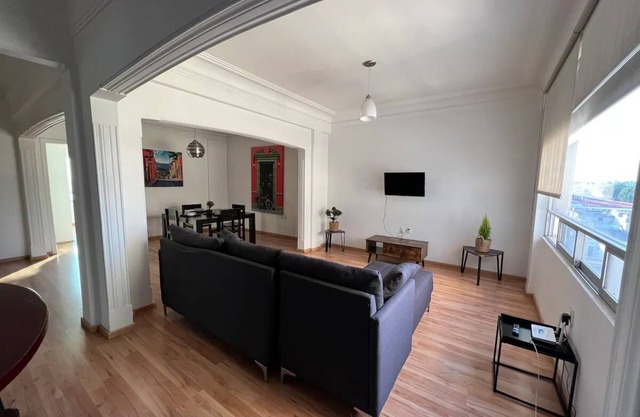 Full 3-Bedroom Apartment in Puebla Historical Area Cozy up to 6 persons