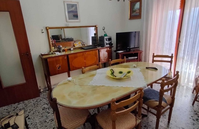 Full flat, perfect option for families - entire rental unit in Solofra, Italy