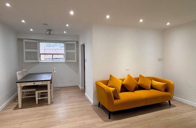 Full Privacy, Free parking, 24/7 check-in possible