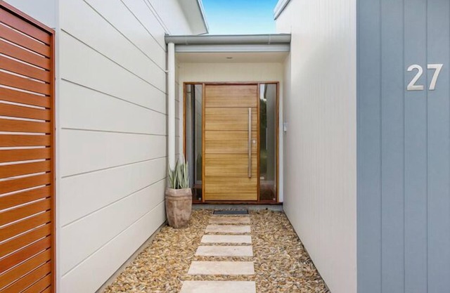 Fuller Holidays -Beachfront Tranquility, Beachfront Suffolk