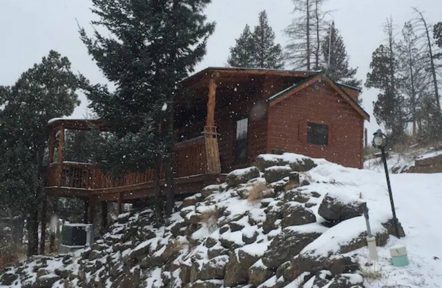 Fully equipped cabin for a weekend getaway with propane grill and hot tub