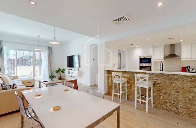 Fully Furnished 1BR Apartment with Stunning Interior