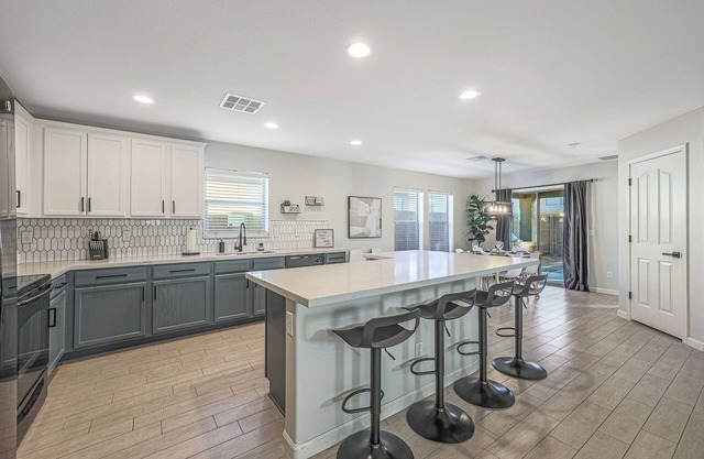 FULLY REMODELED STUNNING AZ OASIS -PARKS, TENNIS, VOLLEYBALL, BASKETBALL COURTS!