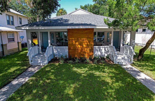 Fully renovated home walking distance to Canal St.