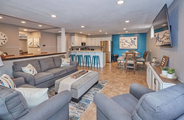 Fun-Filled Family Getaway! 5BR Lakefront w/Hot Tub, Fire Pit & Dock Toys