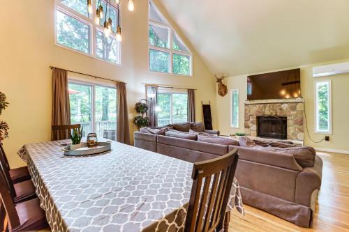 Furnished Deck and Fire Pit Poconos Outdoorsy Gem