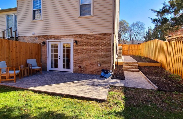 Furnished Private 1BR/1BA Unit w/ Separate Backyard & Entrance | 30 night min.