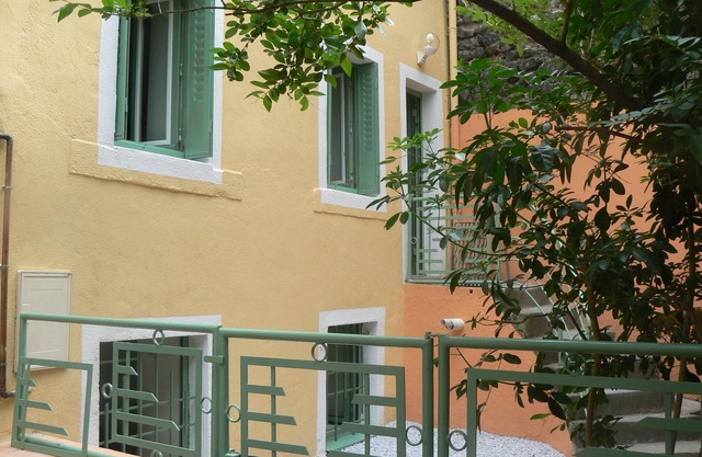 Gîte 1/6 pers au centre de Clermont-Ferrand : le calme au centre ville