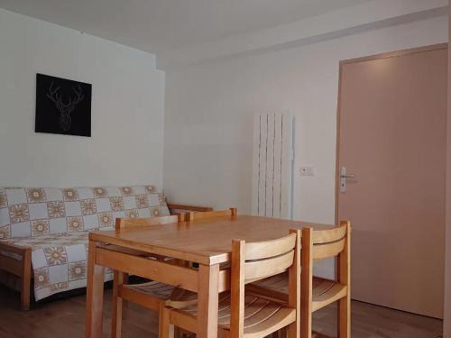 Gîte 20 PMR - Confort et Accessibilité au Cœur du Parc des Volcans d'Auvergne