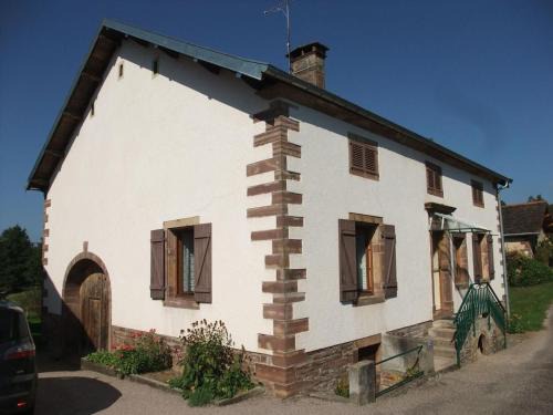 Gîte calme à Fougerolles, idéal pour familles - FR-1-583-456
